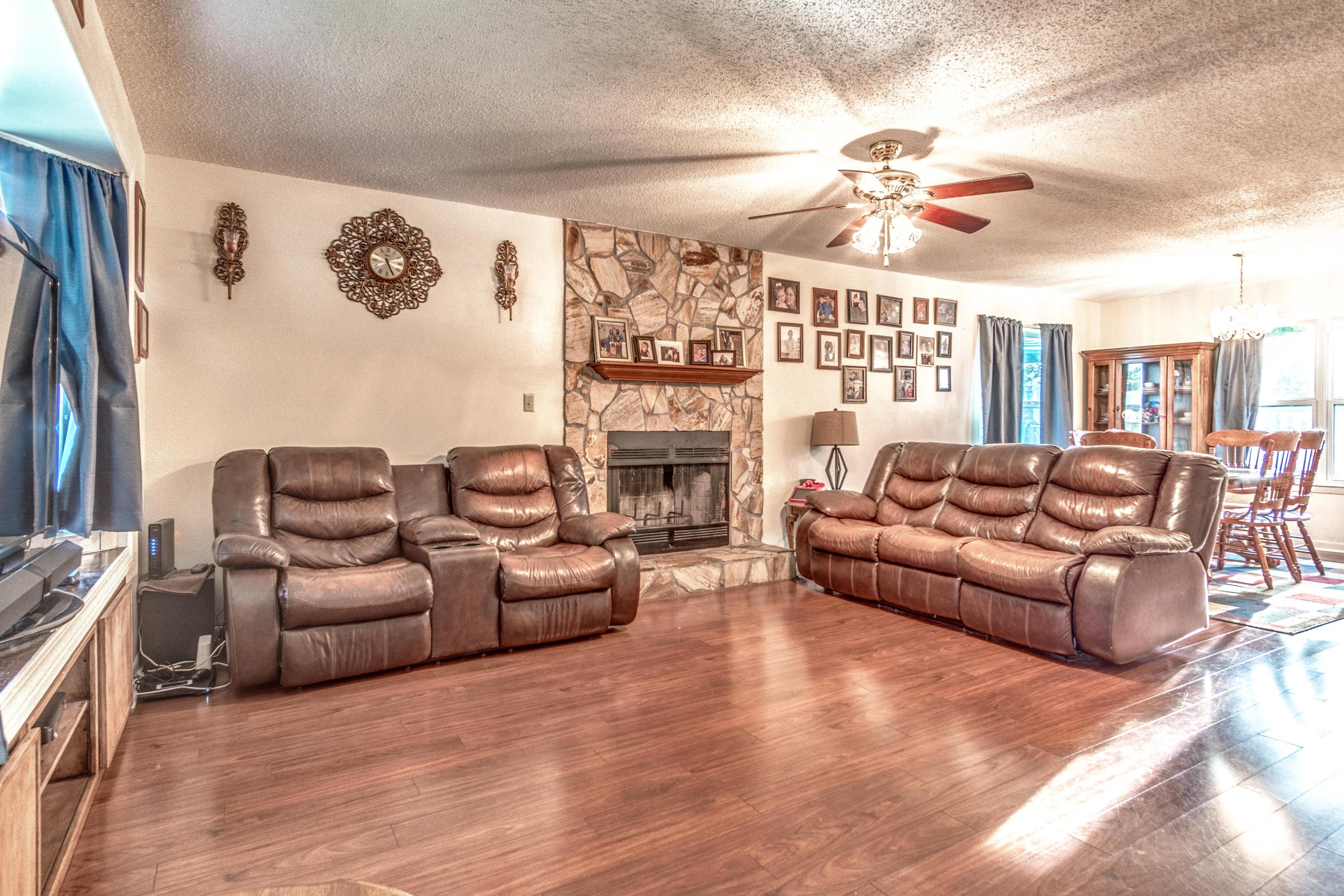 PINE HAVEN S/D - Residential