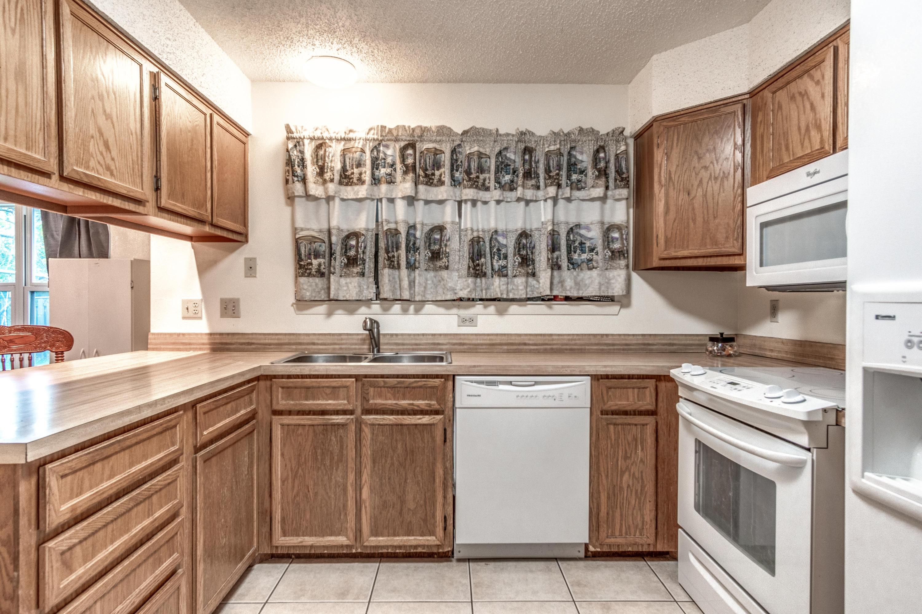 PINE HAVEN S/D - Residential