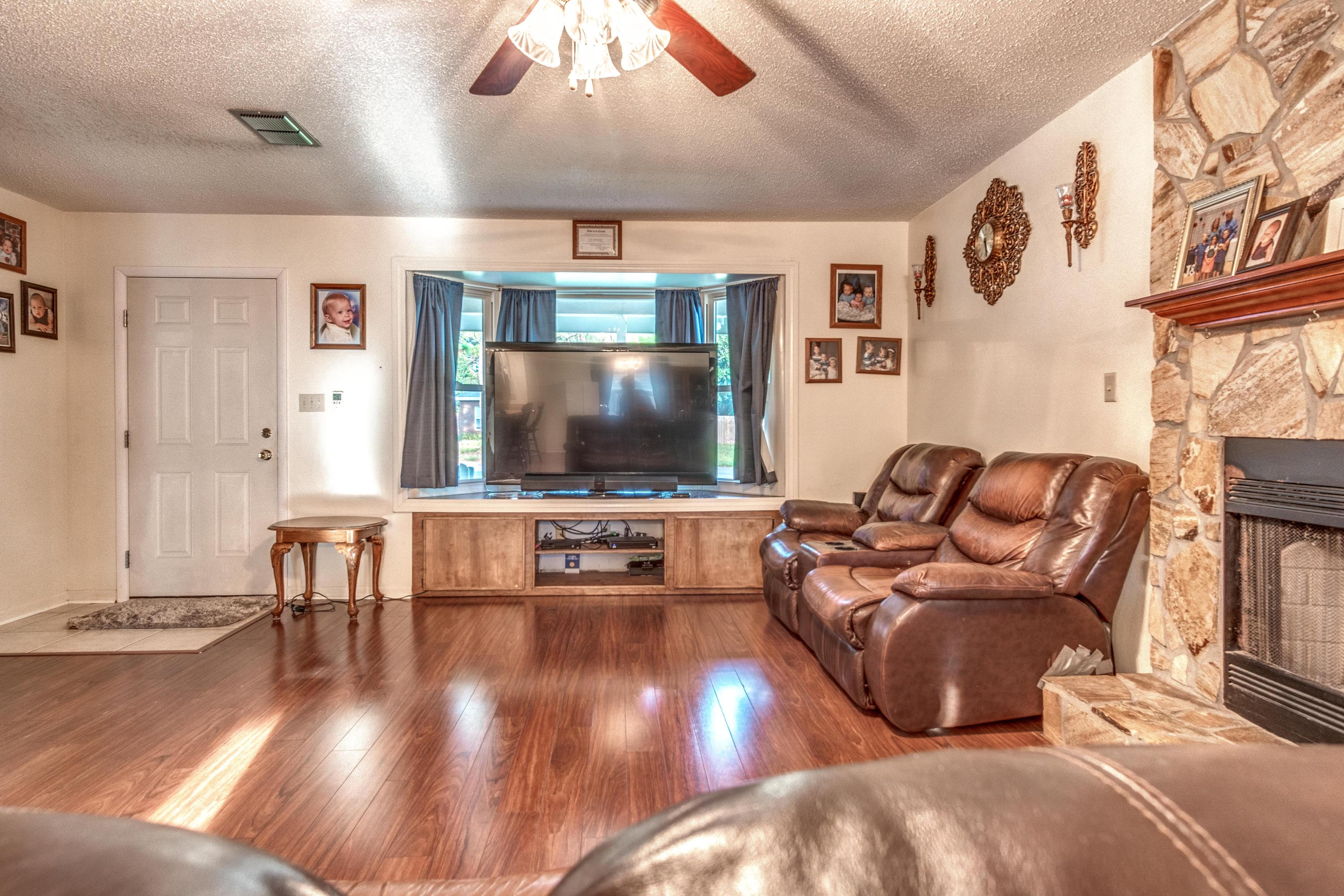 PINE HAVEN S/D - Residential