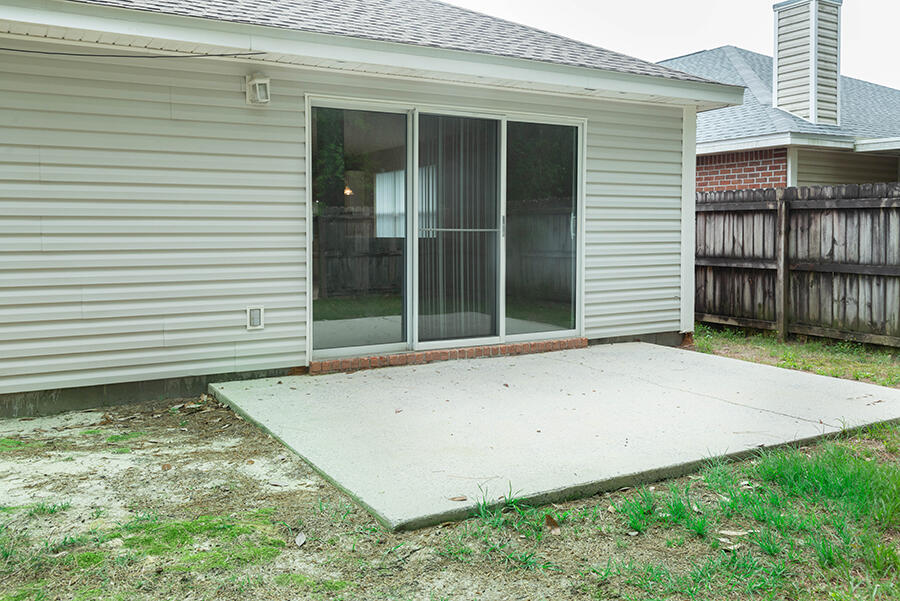 EMERALD VILLAGE S/D - Residential Lease