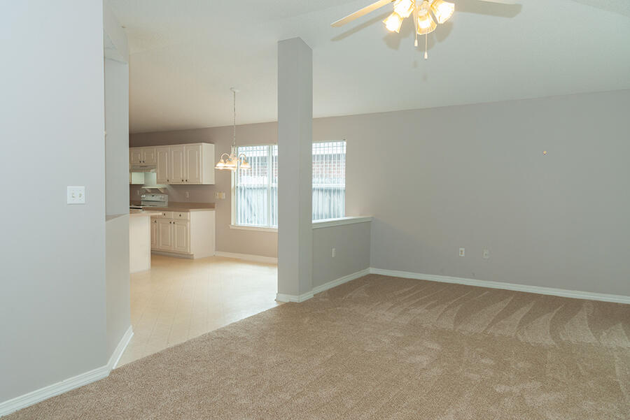 EMERALD VILLAGE S/D - Residential Lease