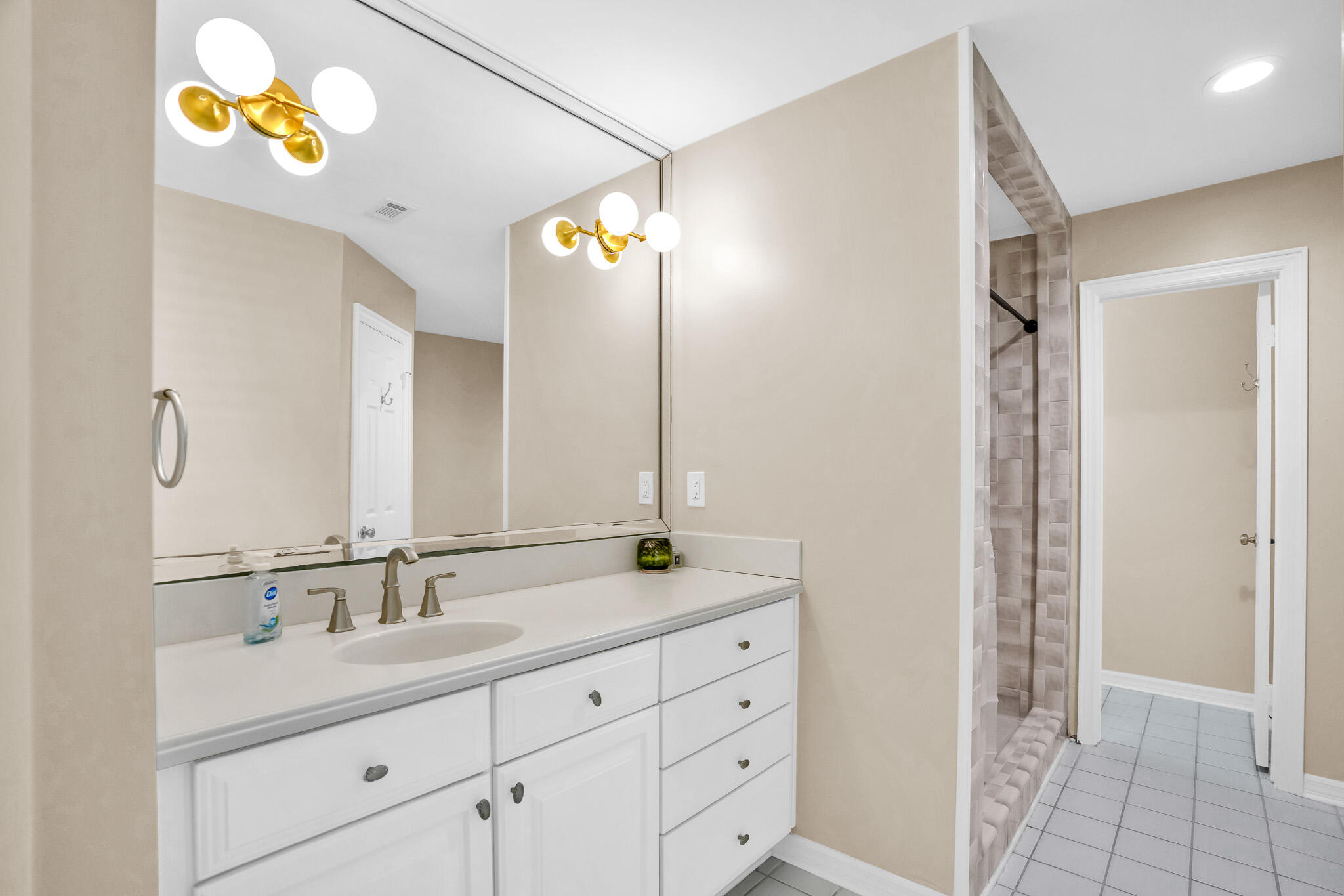 MORENO ACRES S/D - Residential