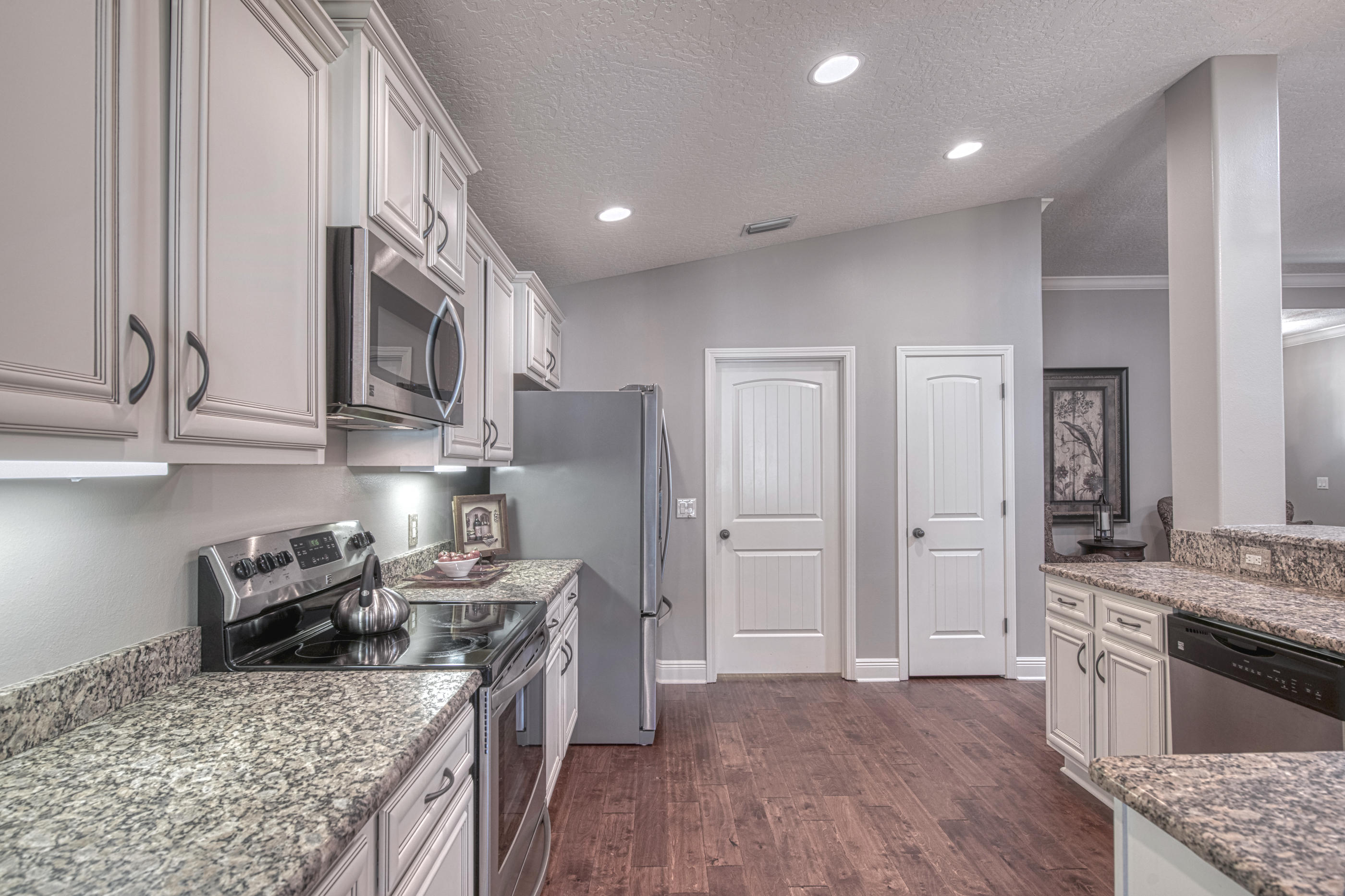 COTTAGES AT EAST RIVER - Residential