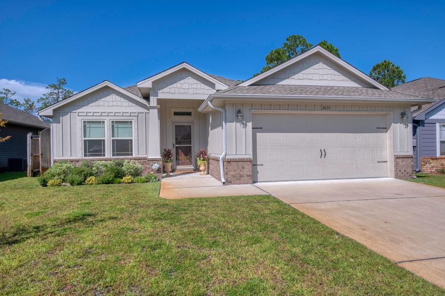 **** multiple offers HIGHEST AND BEST BY 8/18/19 NOON****This home sits on nearly 1.5 acres which is rare! Strong military presence in the neighborhood and proximity to Hurlburt Field make this home very desirable. Craftsman style, 3 Bedroom 2 Bathrooms, open floor plan, with many upgrades including master suite with 2 walk in closets, dual shower heads in an oversize shower, textured granite countertops, craftsman cabinetry, designer fixtures, wood flooring in main living area, crown molding, tray ceiling in Master and Dining, Stainless Steel Appliances, Bull Nose Corners, Spanish Lace ceilings, Stained Fiberglass front door with newly installed Larson Screen door, Covered rear porch, and fully fenced. The property goes beyond the gate.