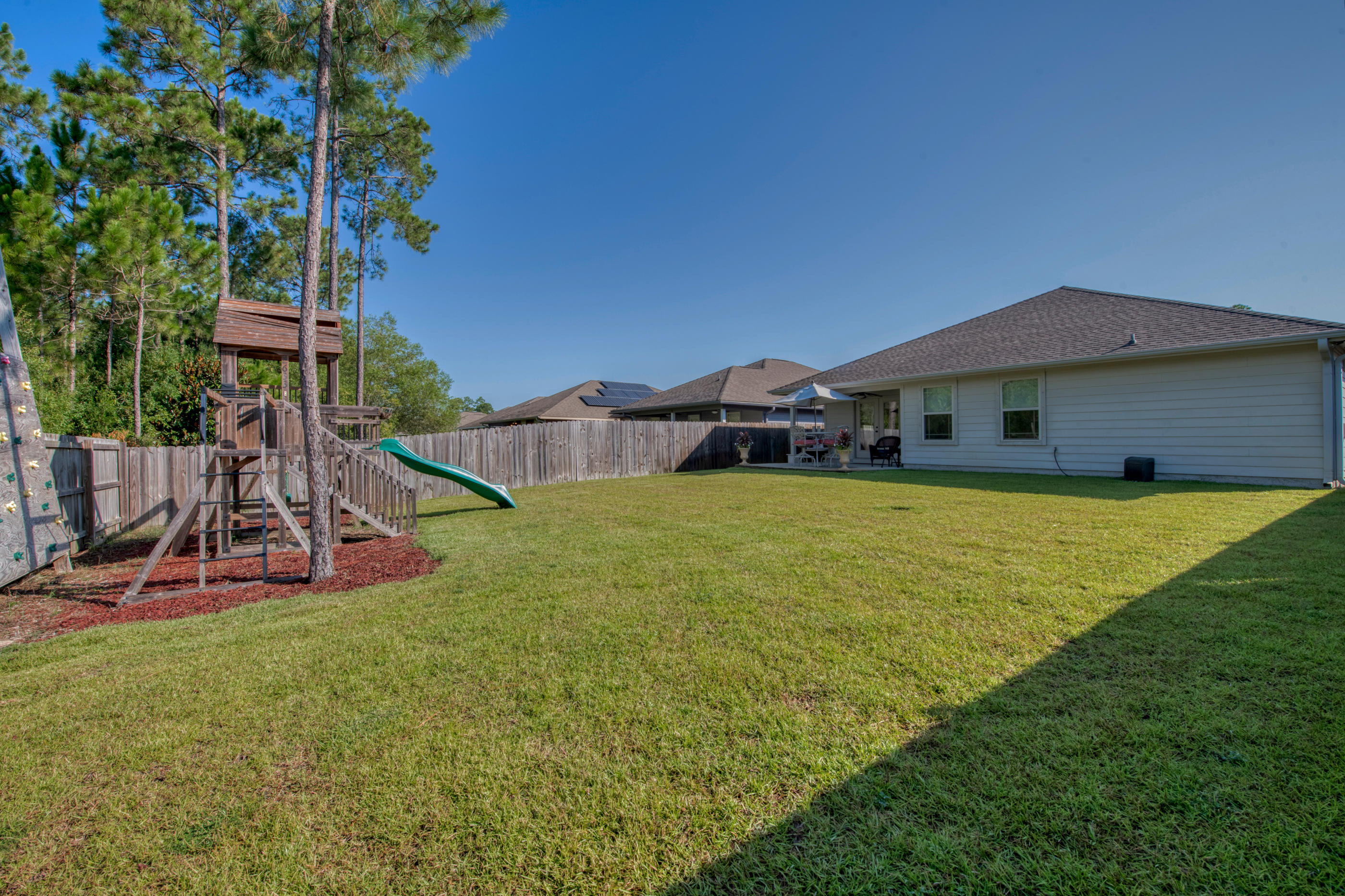 COTTAGES AT EAST RIVER - Residential