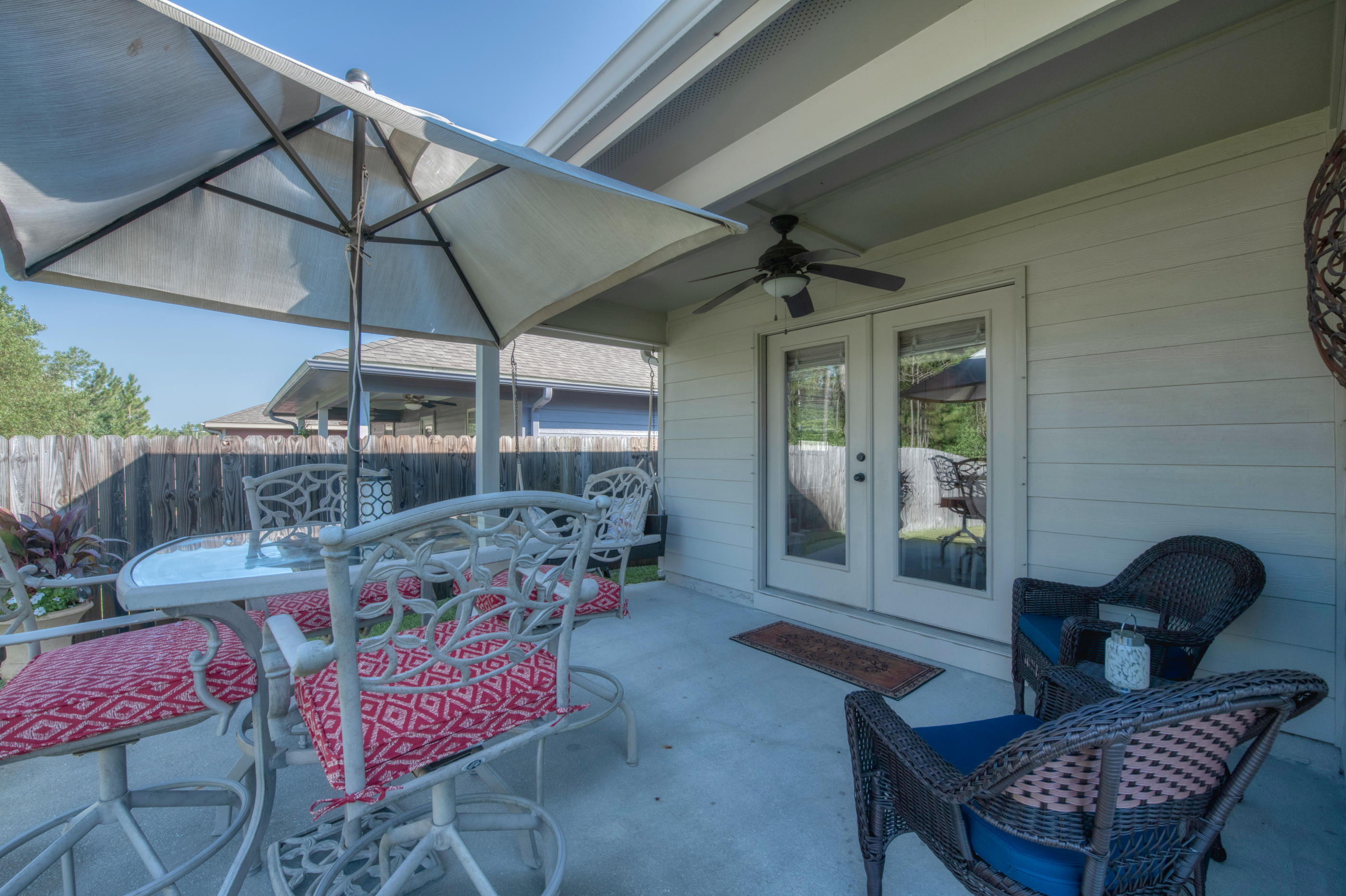 COTTAGES AT EAST RIVER - Residential