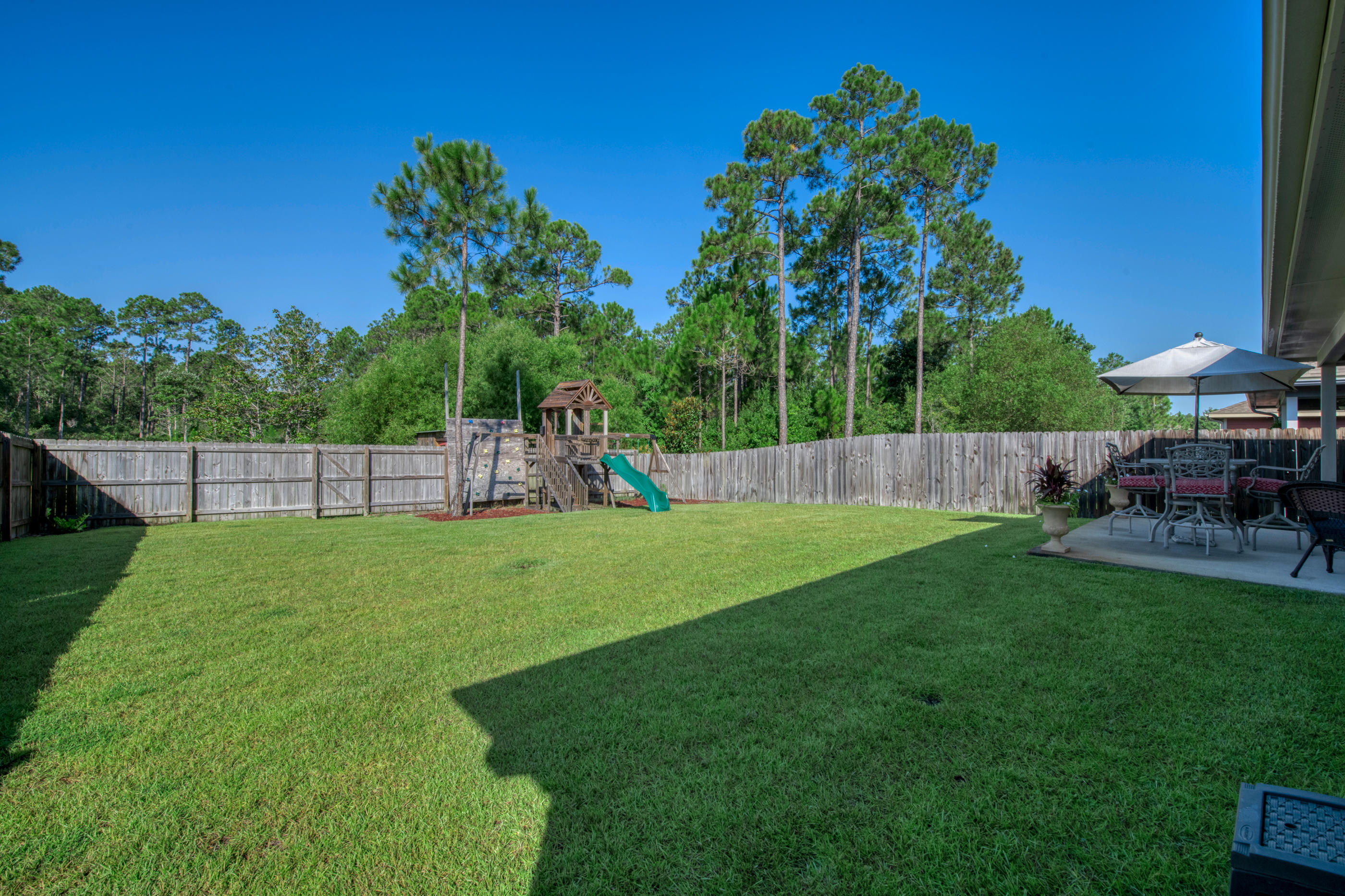 COTTAGES AT EAST RIVER - Residential