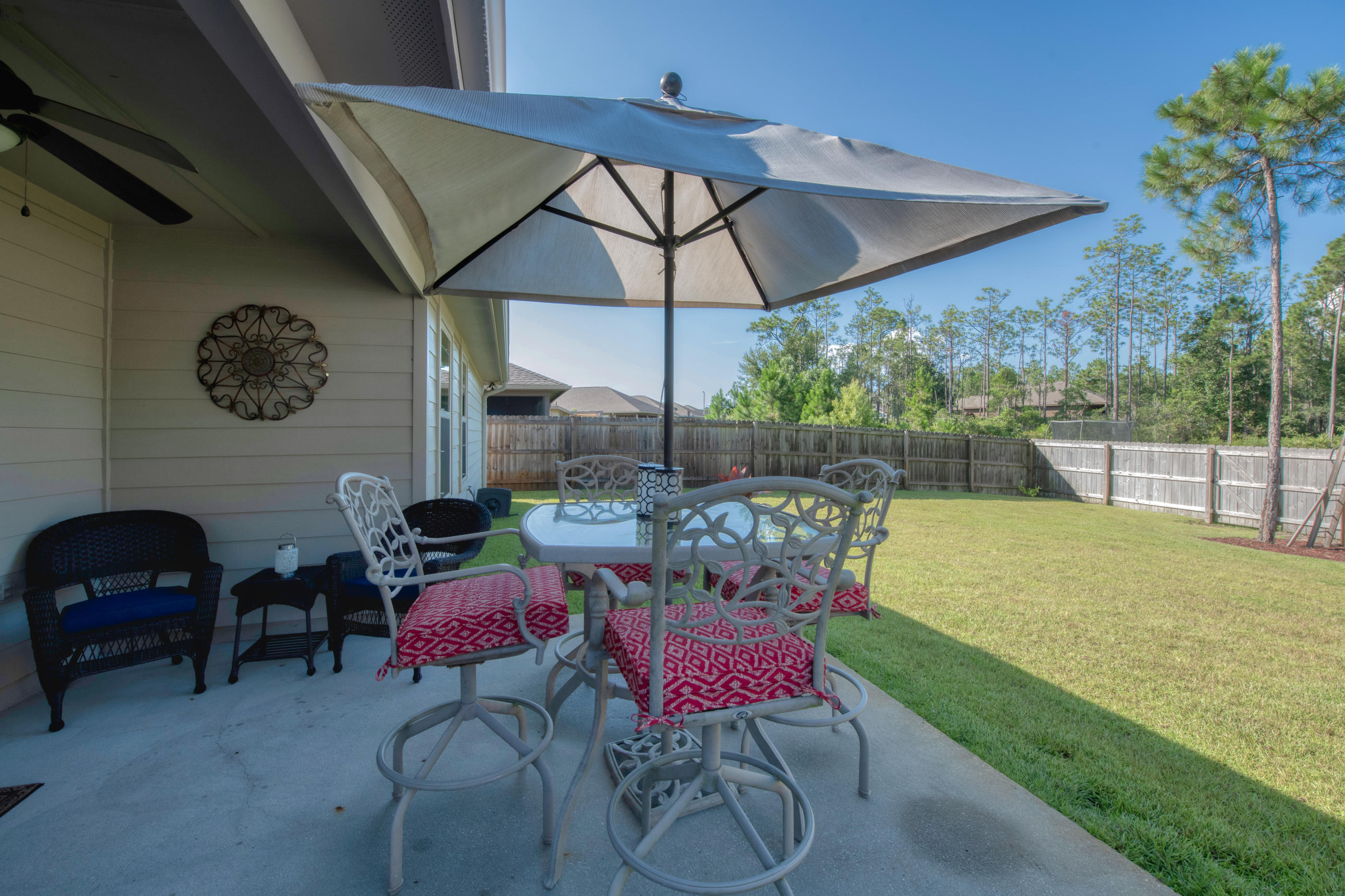 COTTAGES AT EAST RIVER - Residential