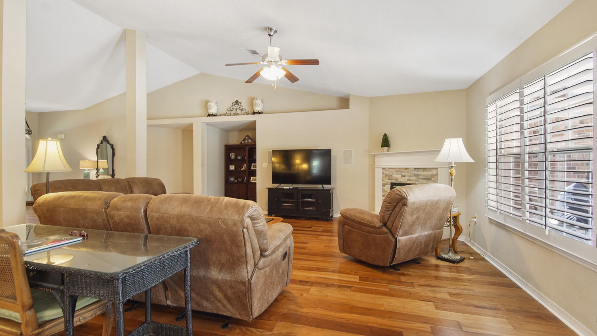 DRIFTWOOD ESTATES - Residential