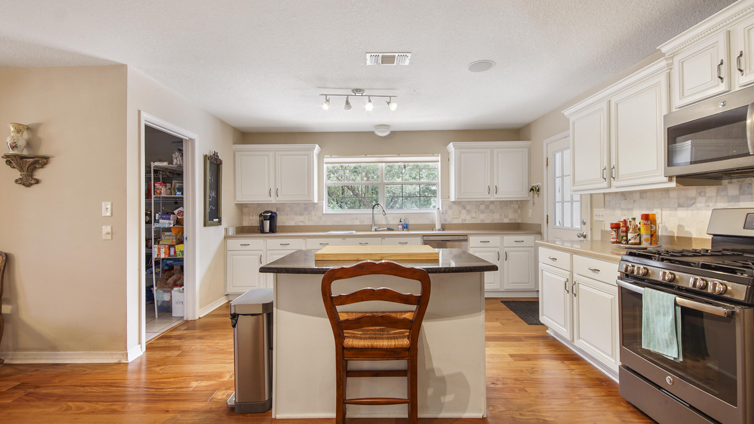 DRIFTWOOD ESTATES - Residential