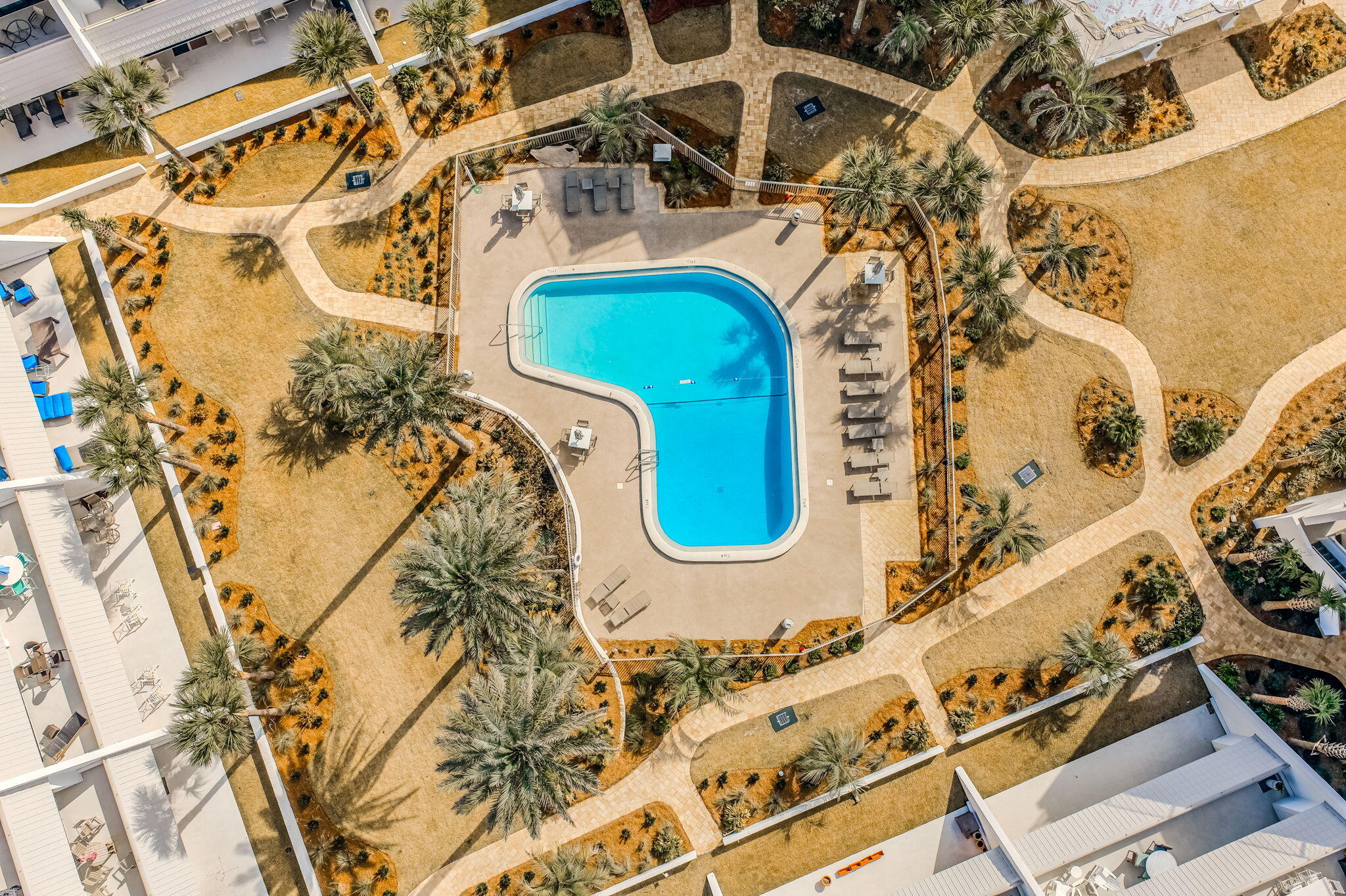 AEGEAN CONDO - Residential