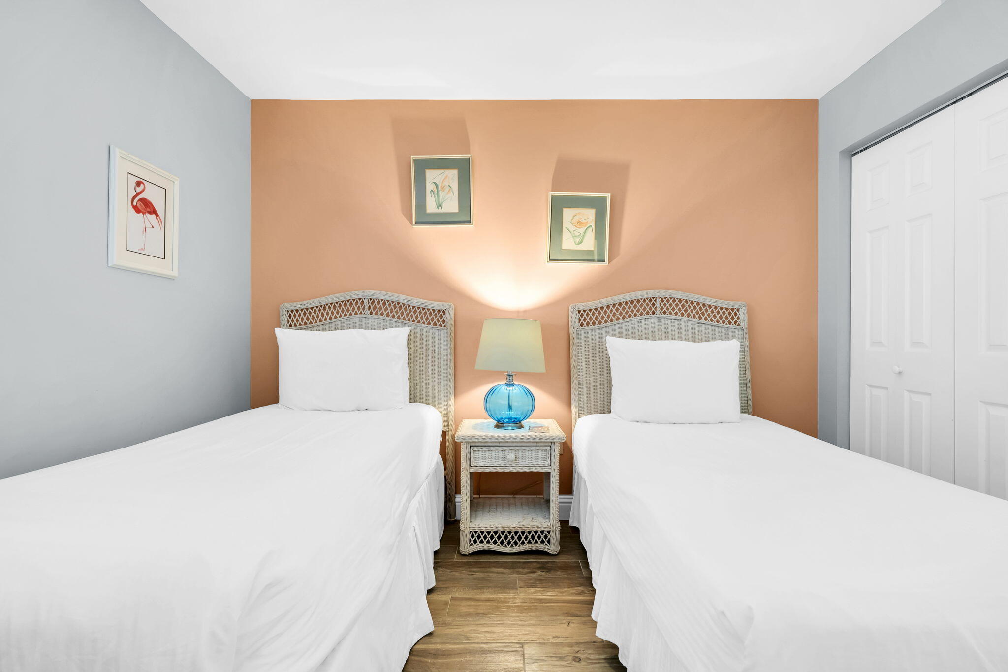 AEGEAN CONDO - Residential