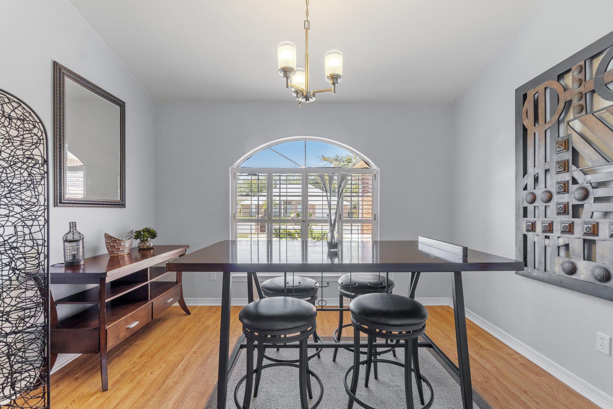 CROWN POINTE ESTATES - Residential