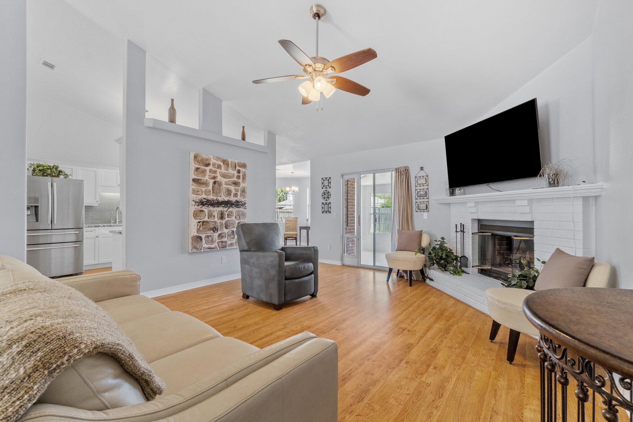 CROWN POINTE ESTATES - Residential