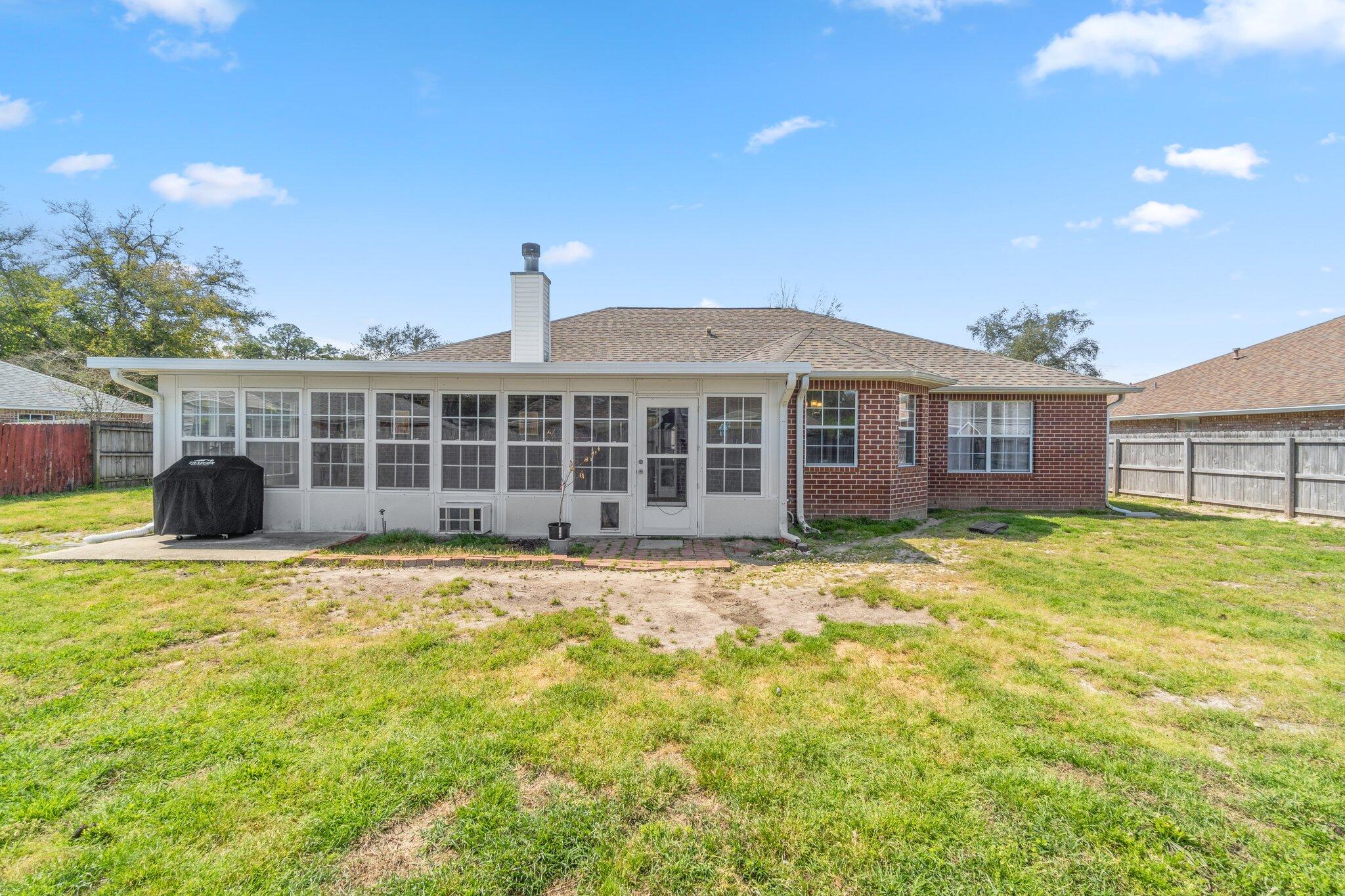 CROWN POINTE ESTATES - Residential