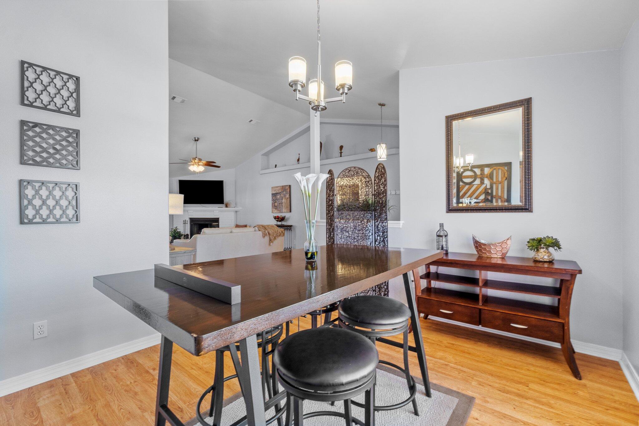 CROWN POINTE ESTATES - Residential