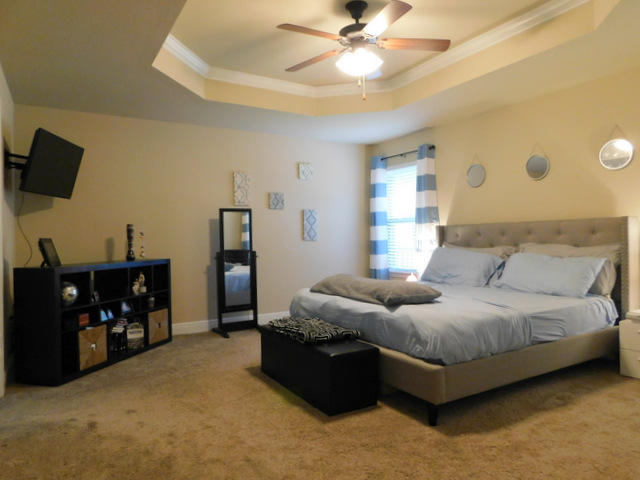 FOX VALLEY - Residential