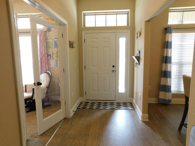 FOX VALLEY - Residential