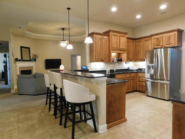 FOX VALLEY - Residential