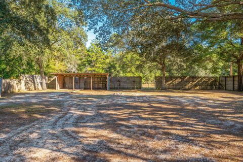 A home in Niceville