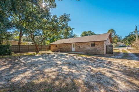 A home in Niceville