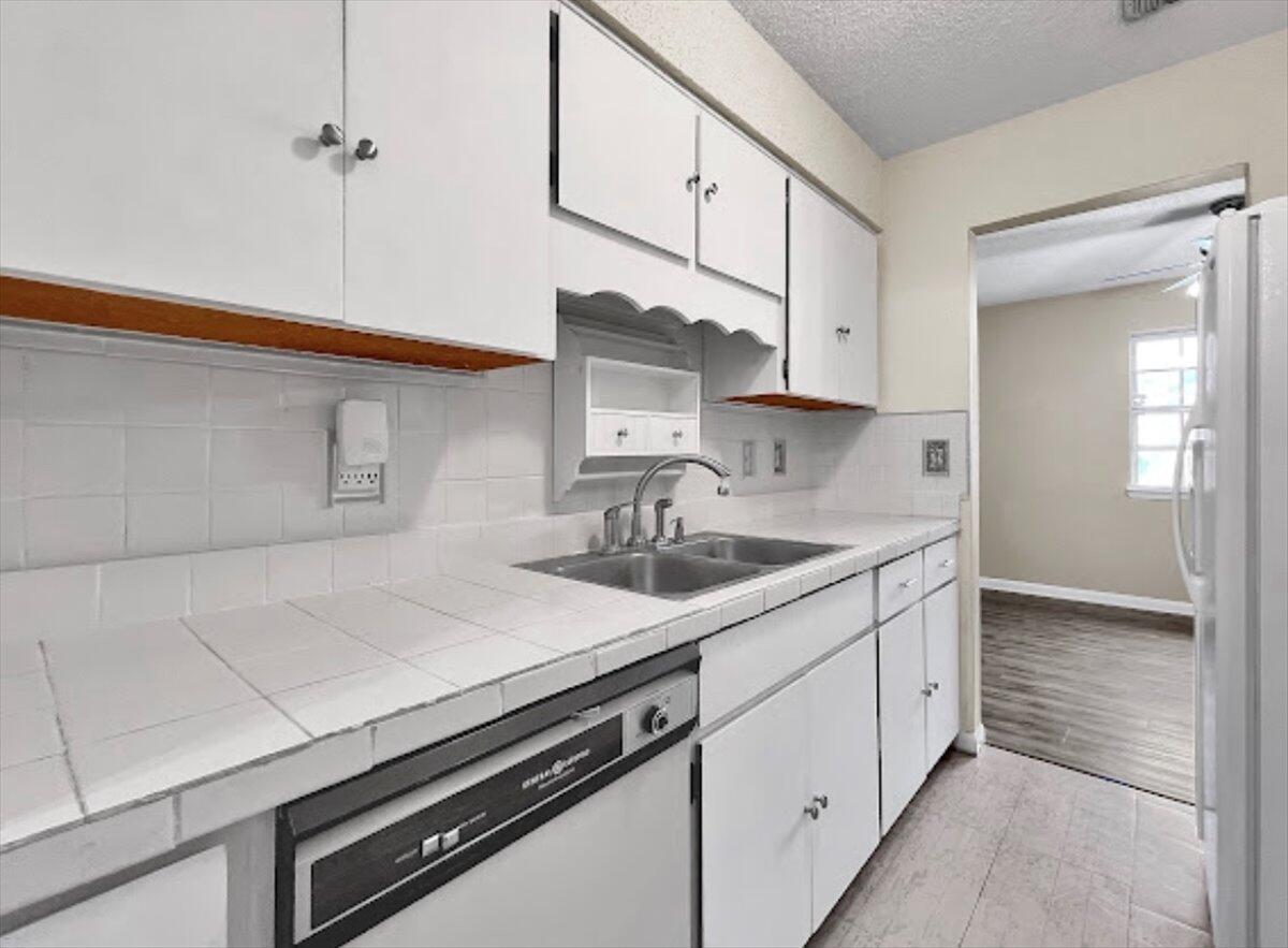 PINE MEADOWS 3RD ADDN - Residential