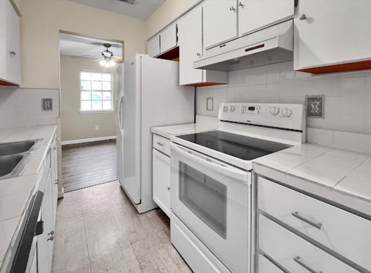 PINE MEADOWS 3RD ADDN - Residential