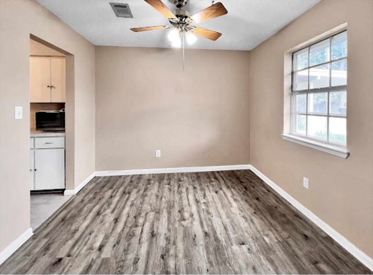 PINE MEADOWS 3RD ADDN - Residential