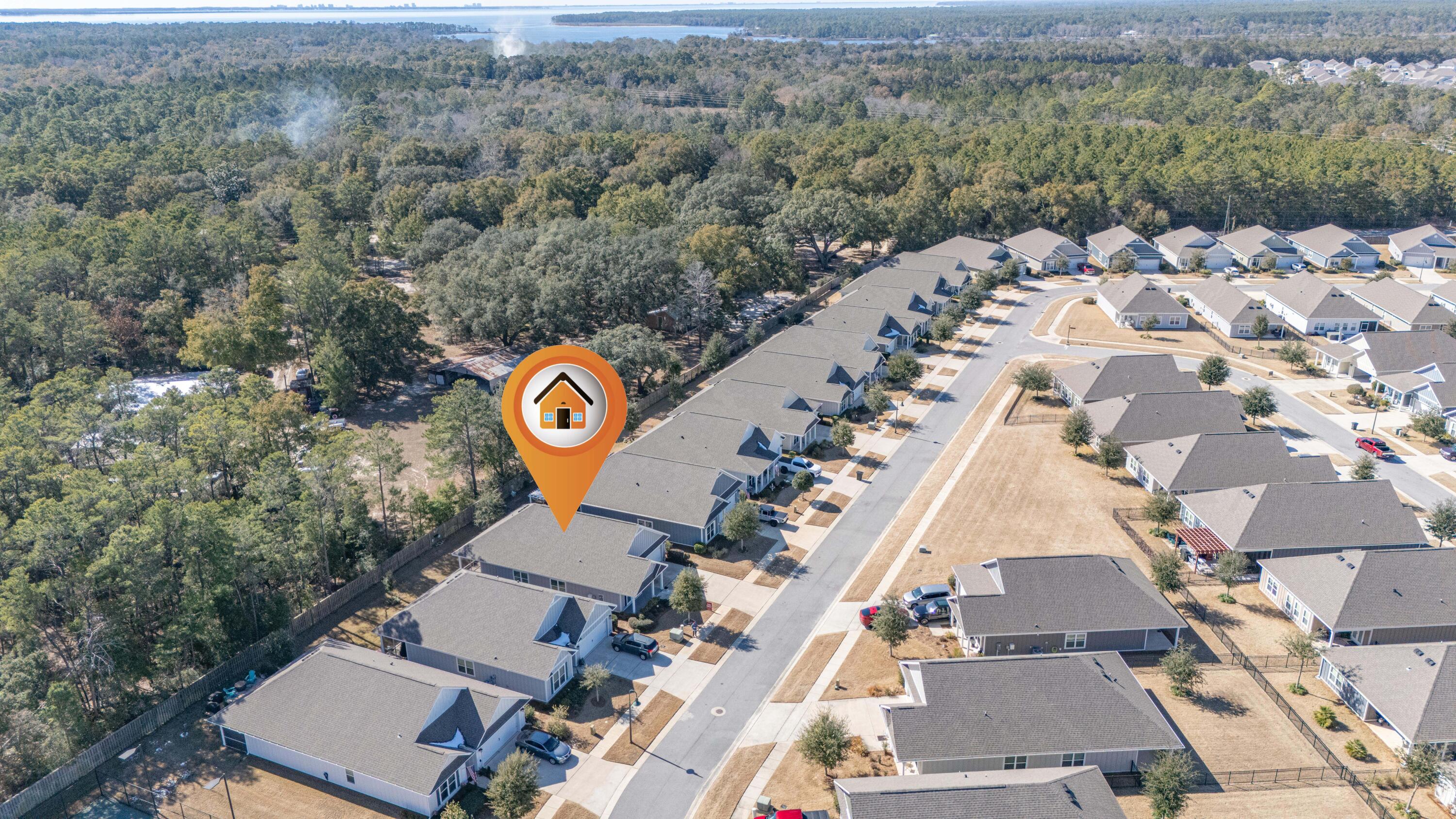 HAMMOCK BAY - Residential