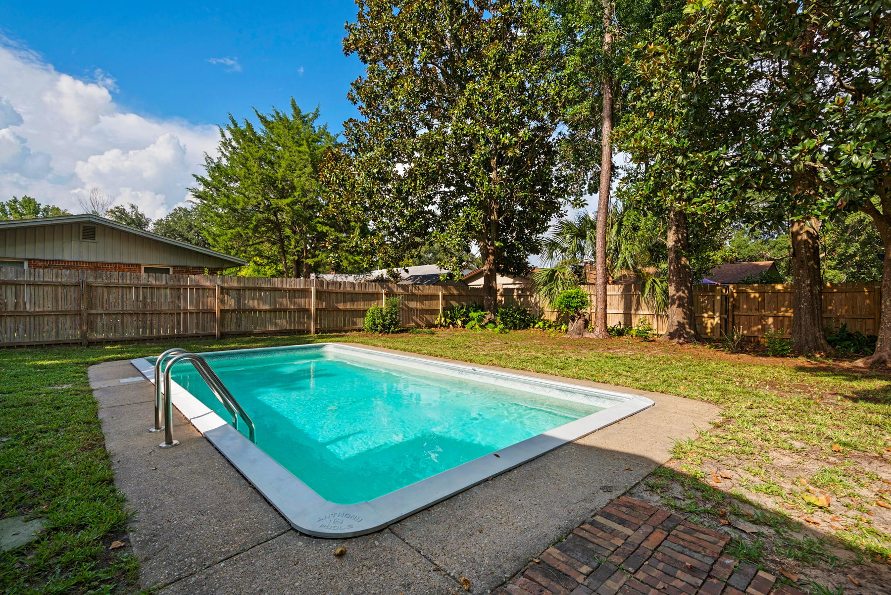 KENWOOD 1ST ADDN - Residential