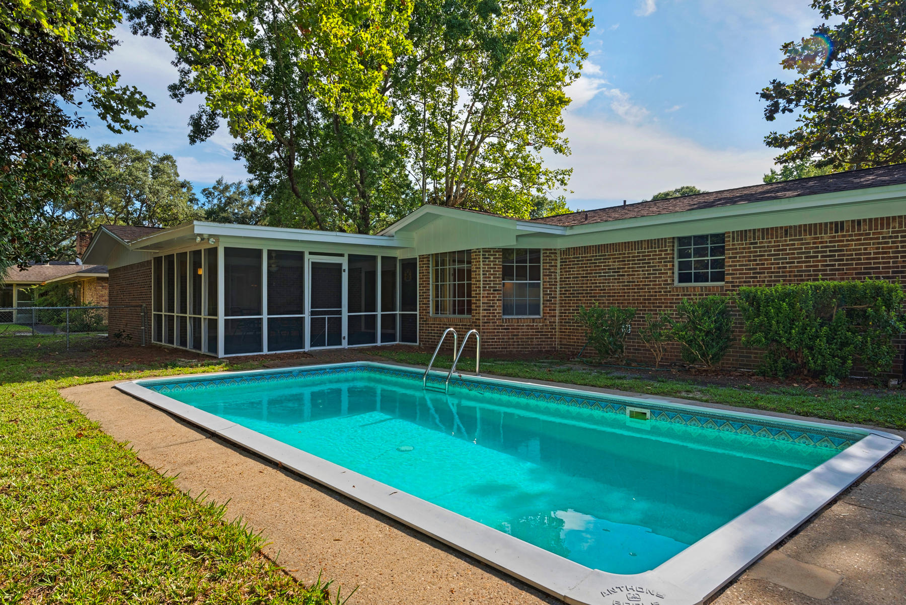 KENWOOD 1ST ADDN - Residential