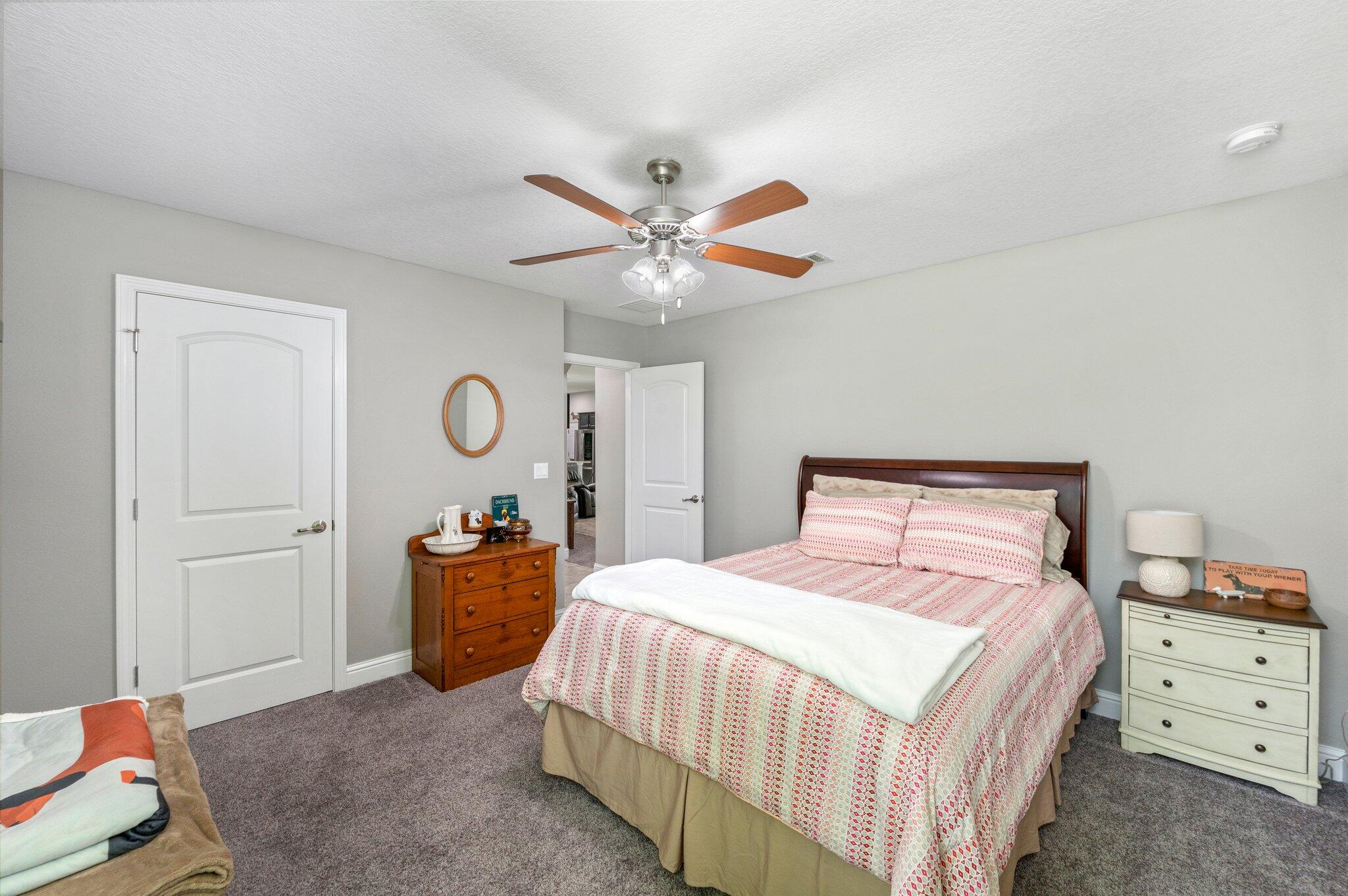 Nature Lake - Residential