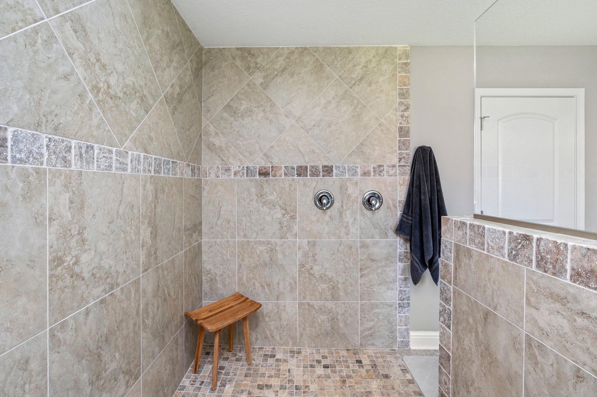 Nature Lake - Residential