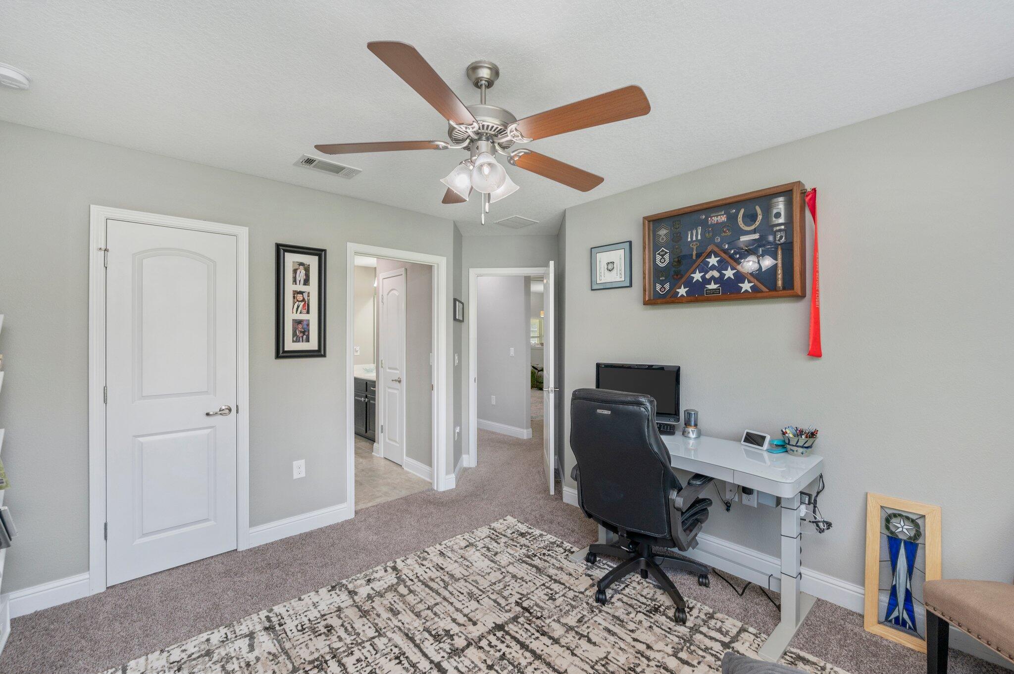 Nature Lake - Residential