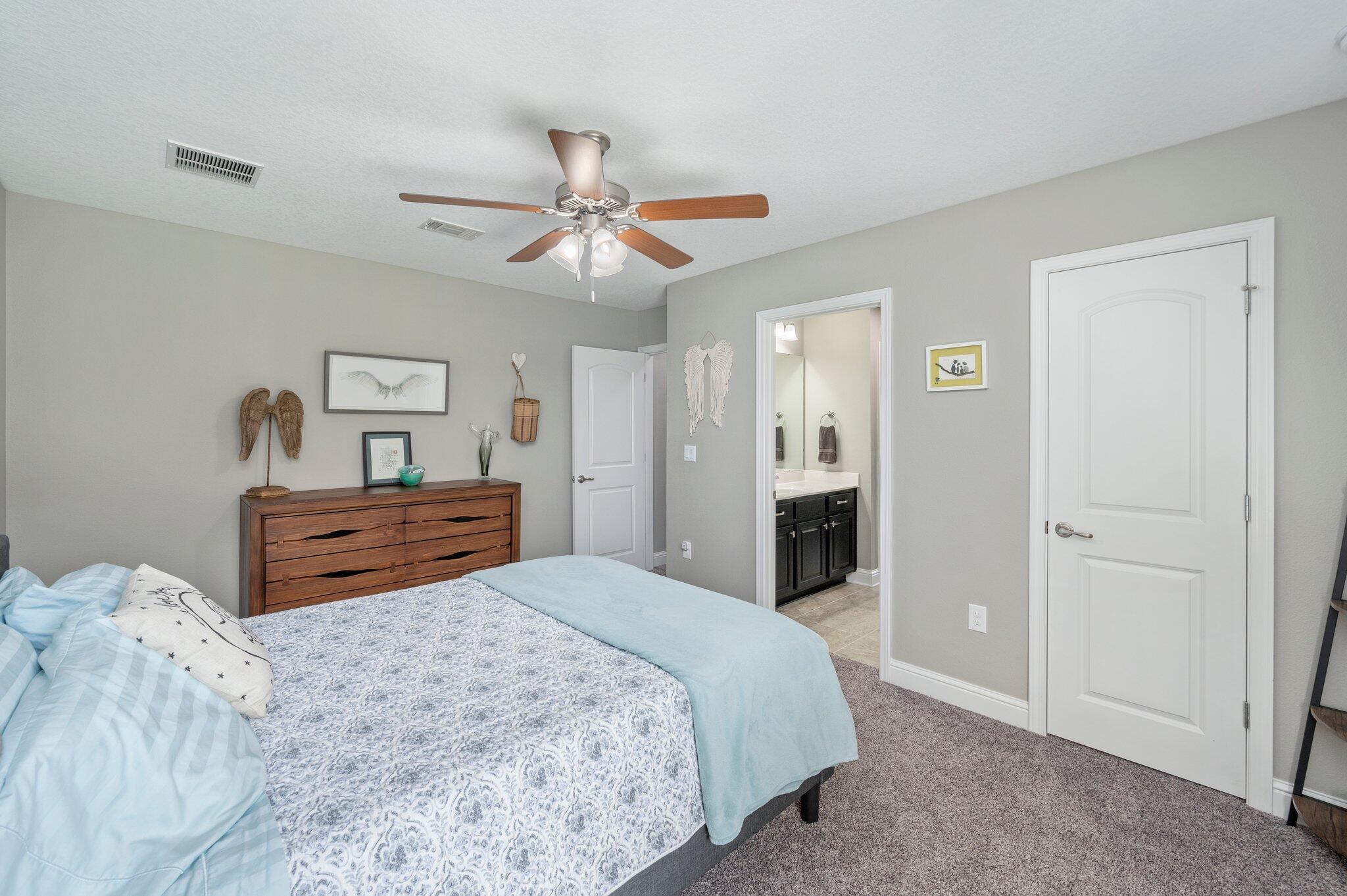 Nature Lake - Residential