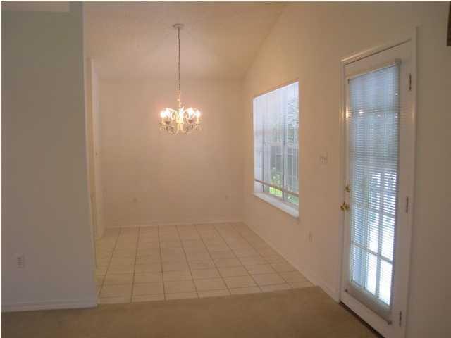 INDIAN WOODS - Residential Lease