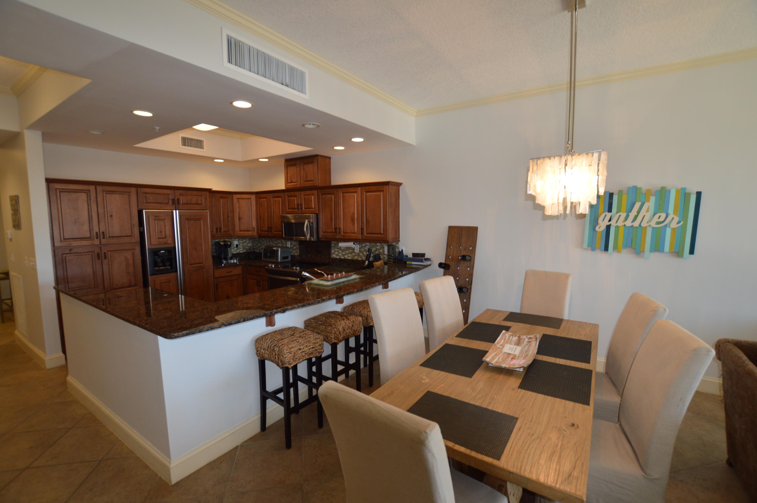 ALEXANDER AT PALM COURT - Residential