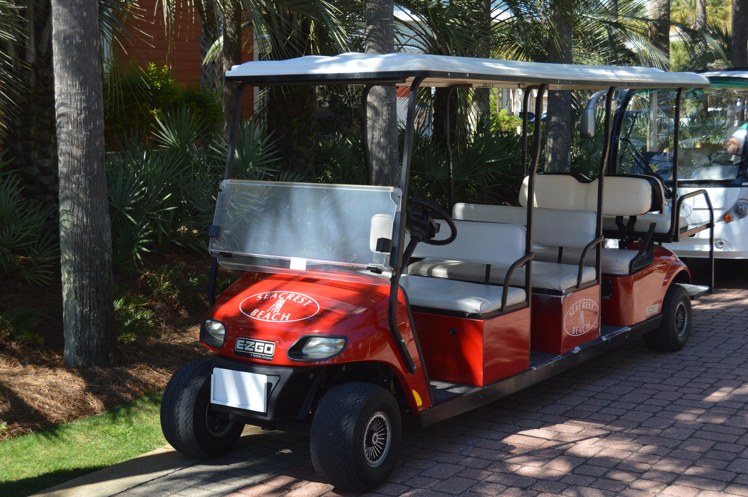 ALEXANDER AT PALM COURT - Residential