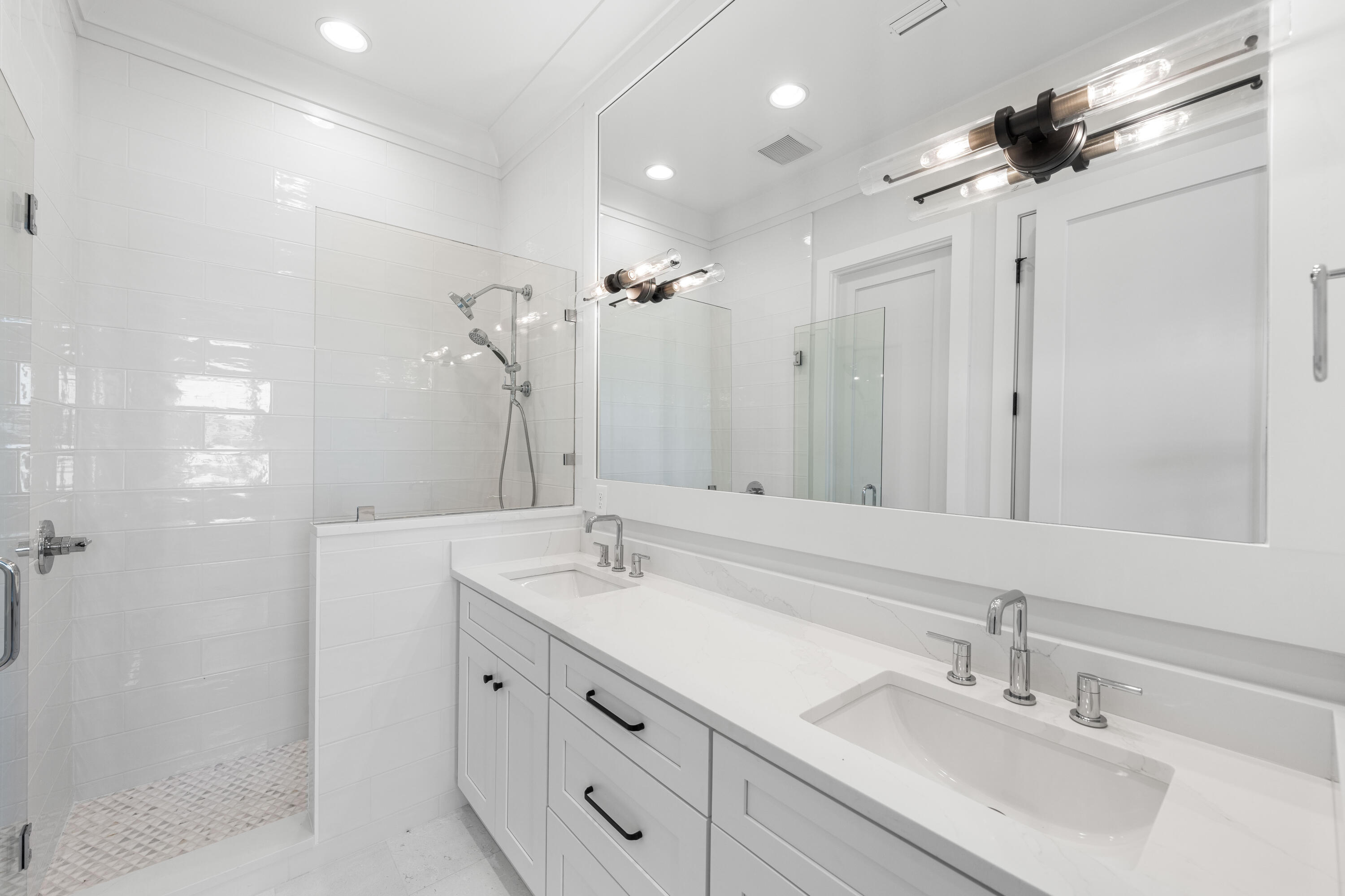 Century 393 - Residential Lease