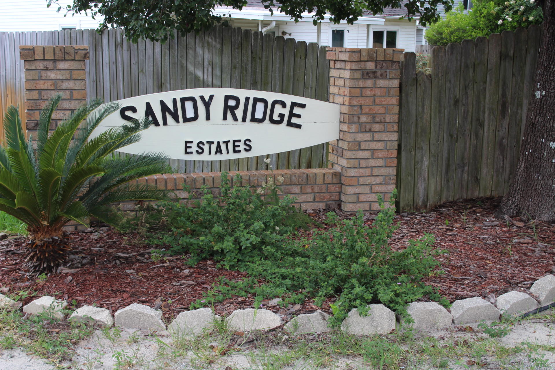 SANDY RIDGE ESTATES - Residential