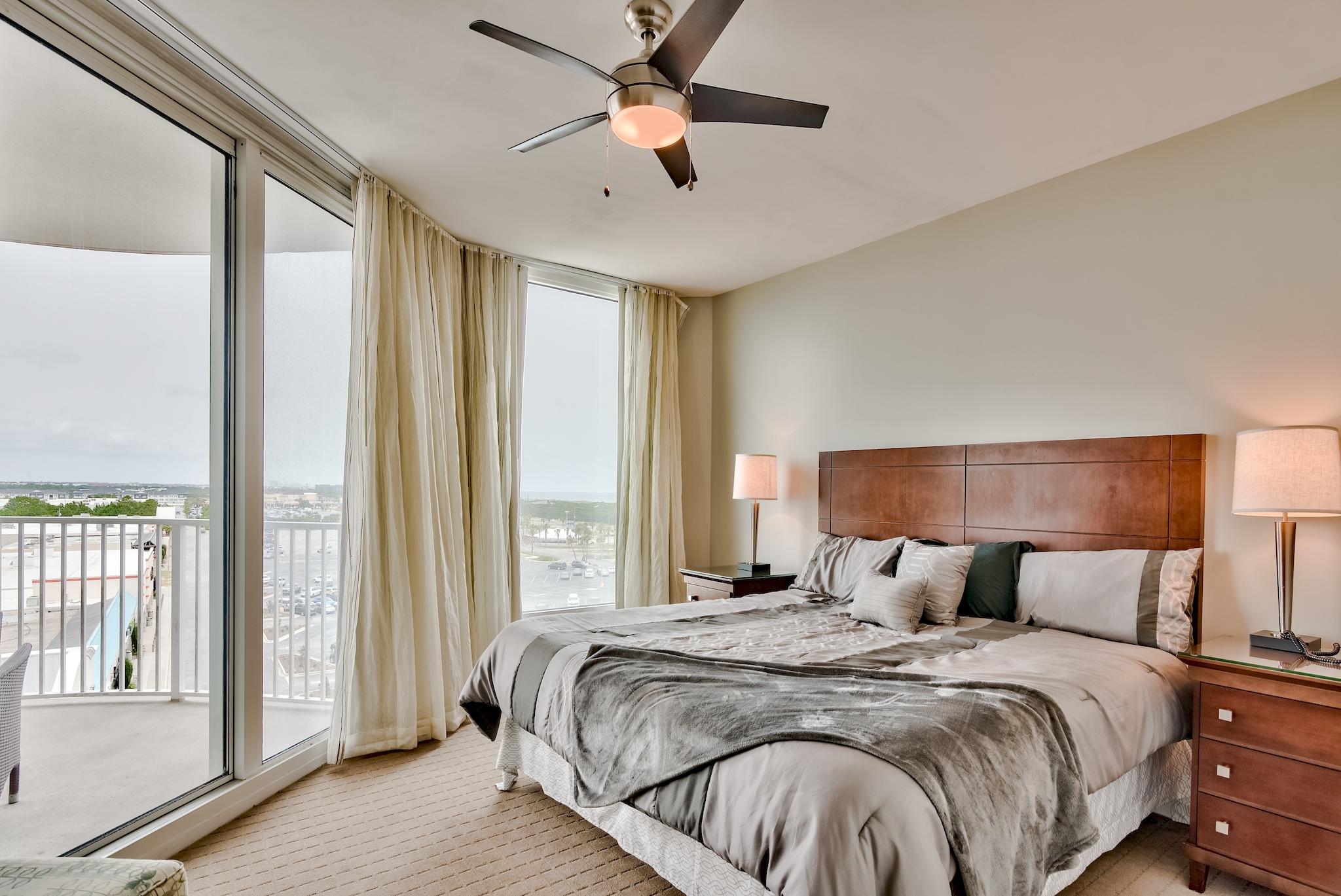 THE PALMS OF DESTIN - Residential