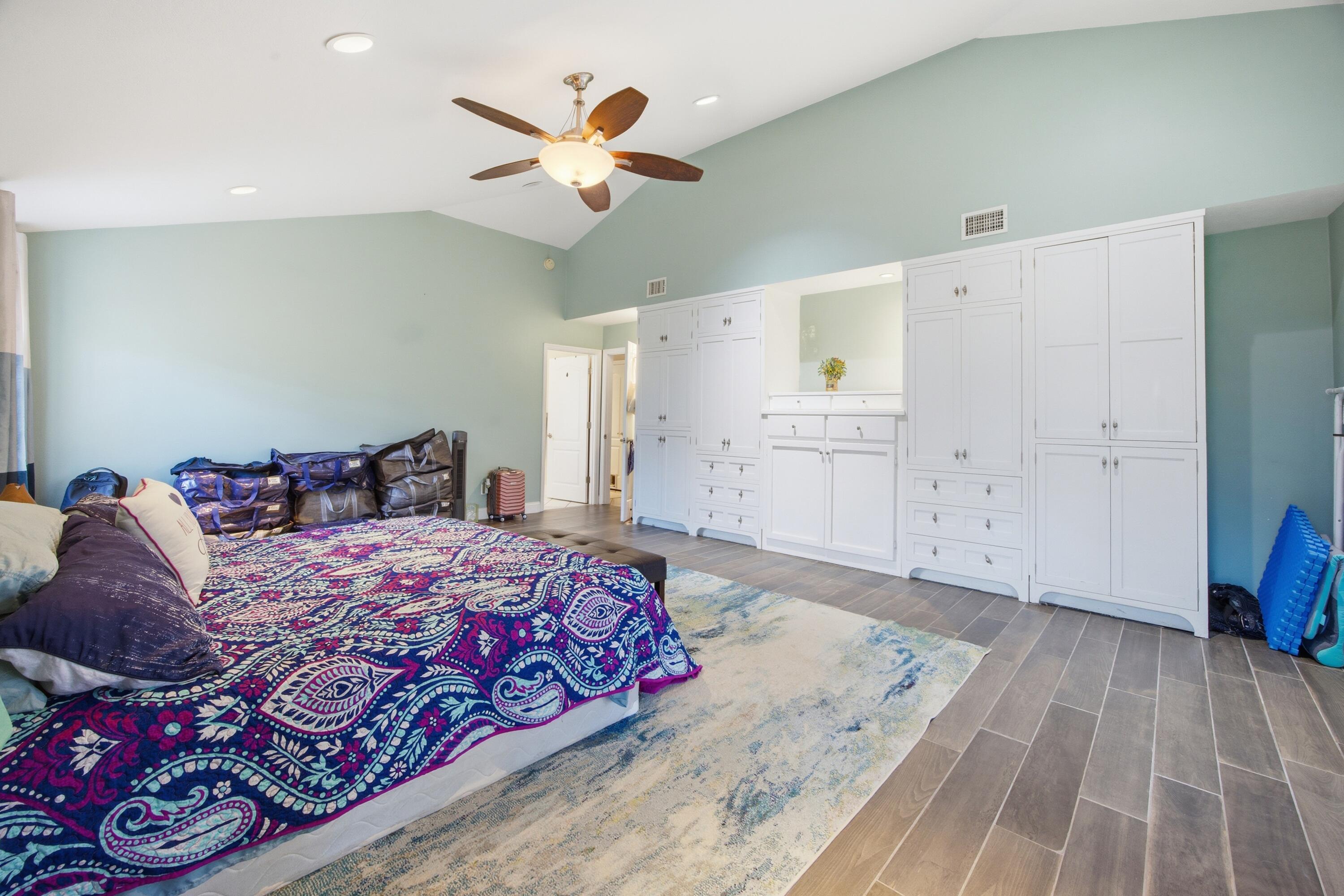 CROSS CREEK SHORES - Residential