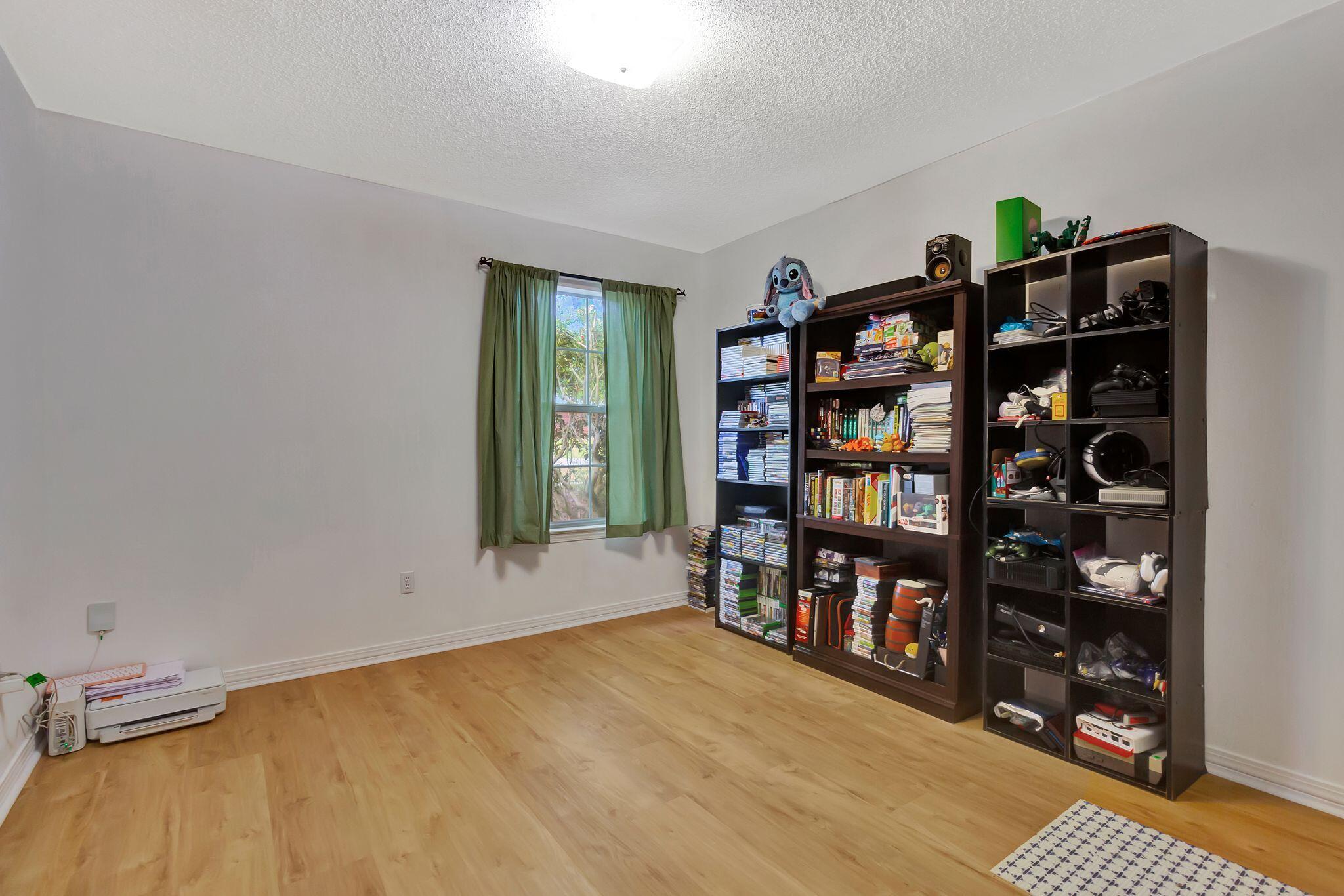 BURTON RIDGE - Residential Lease