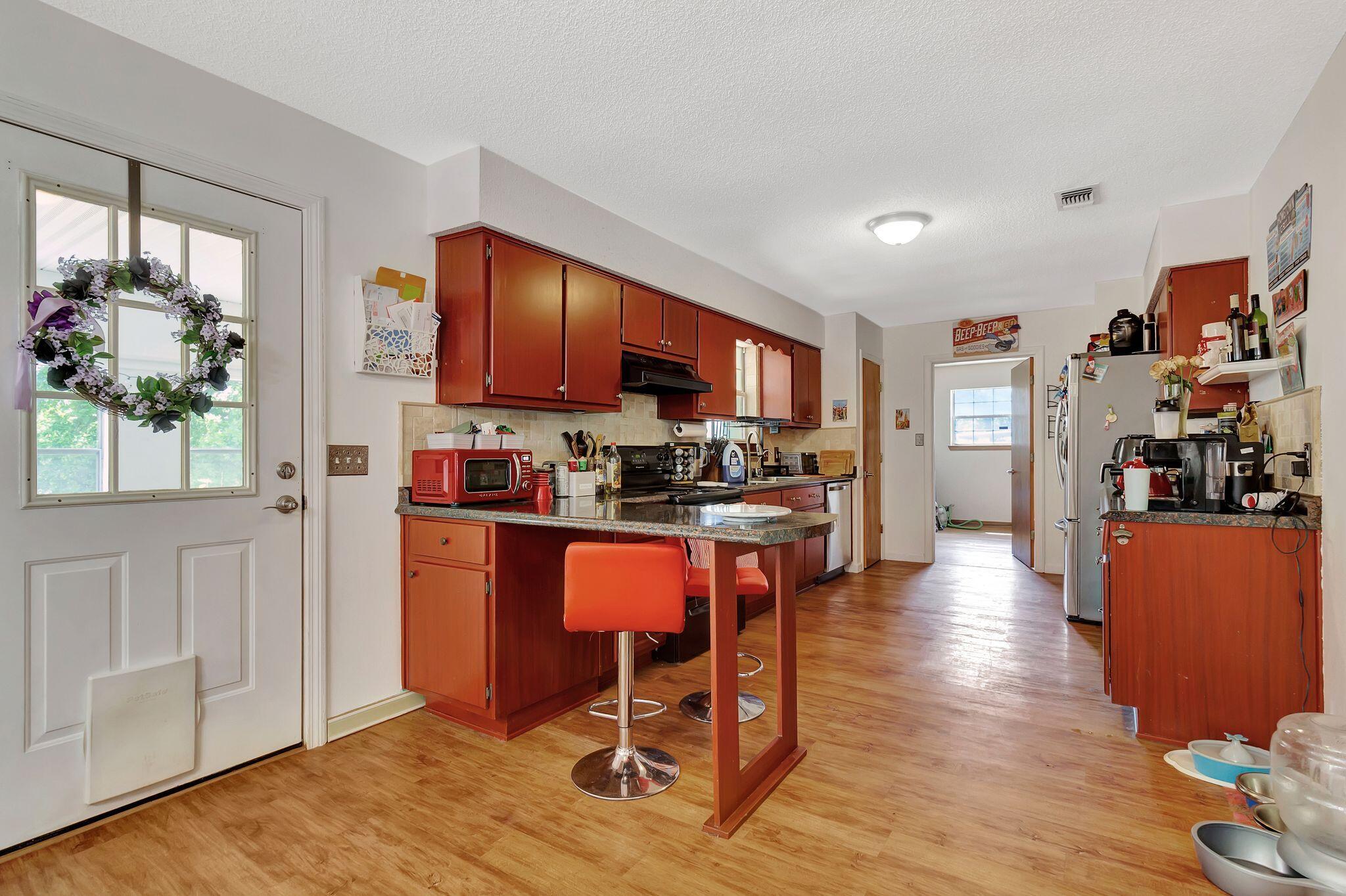 BURTON RIDGE - Residential Lease
