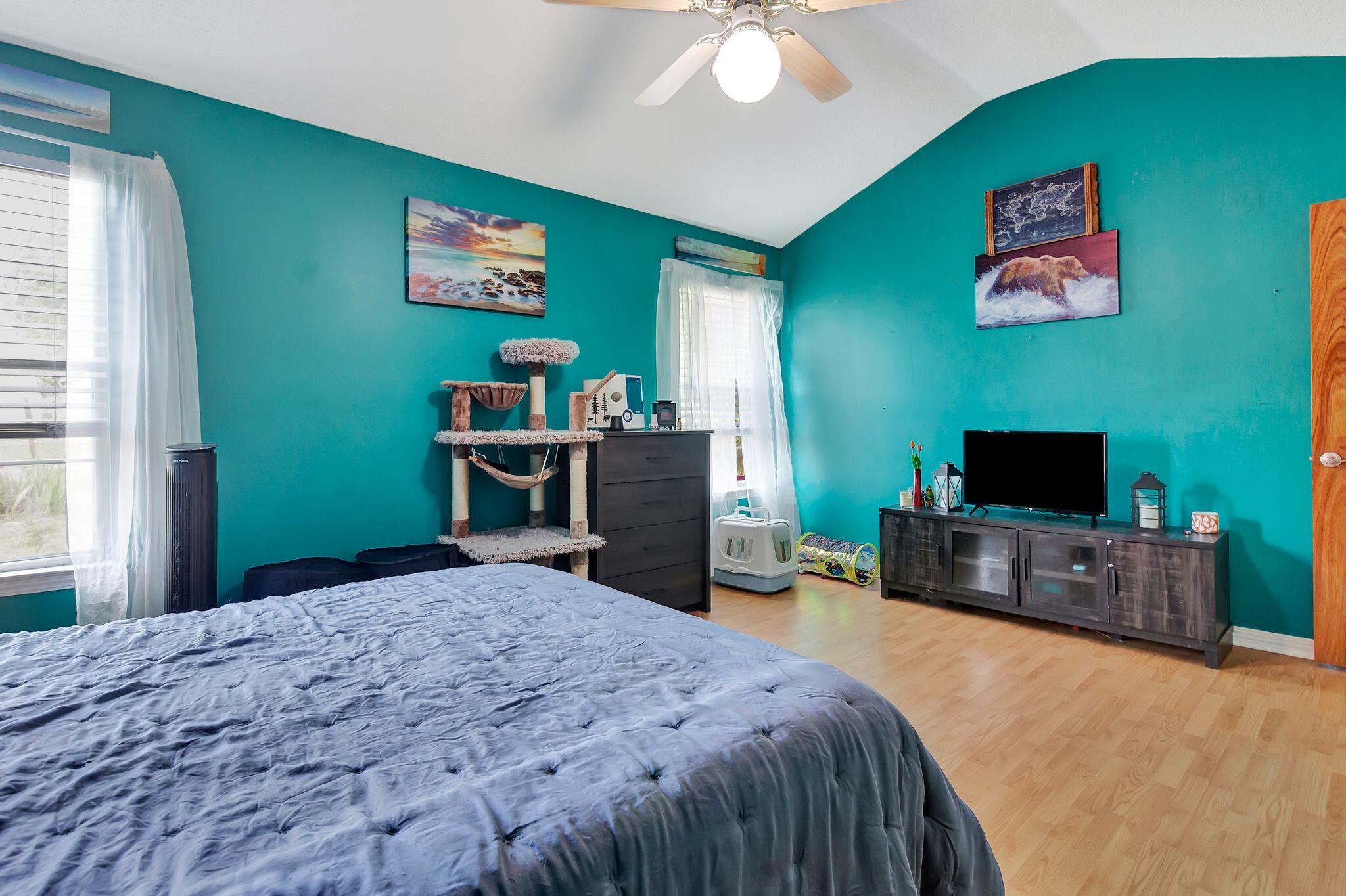 BURTON RIDGE - Residential Lease
