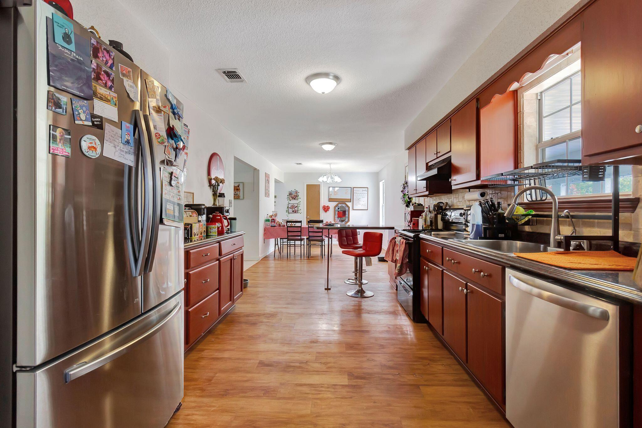 BURTON RIDGE - Residential Lease
