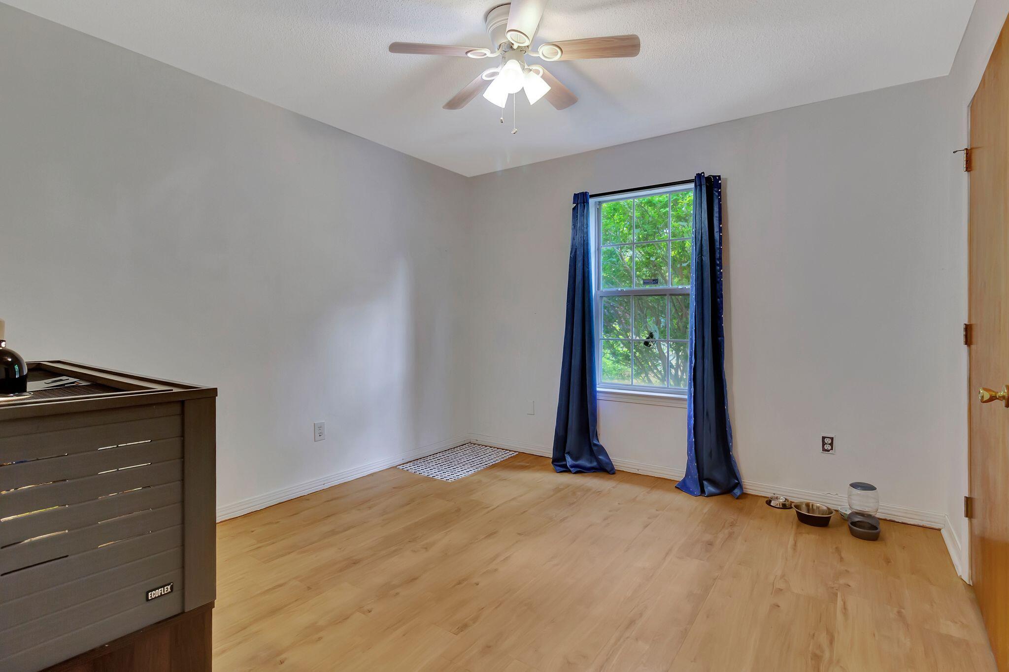 BURTON RIDGE - Residential Lease