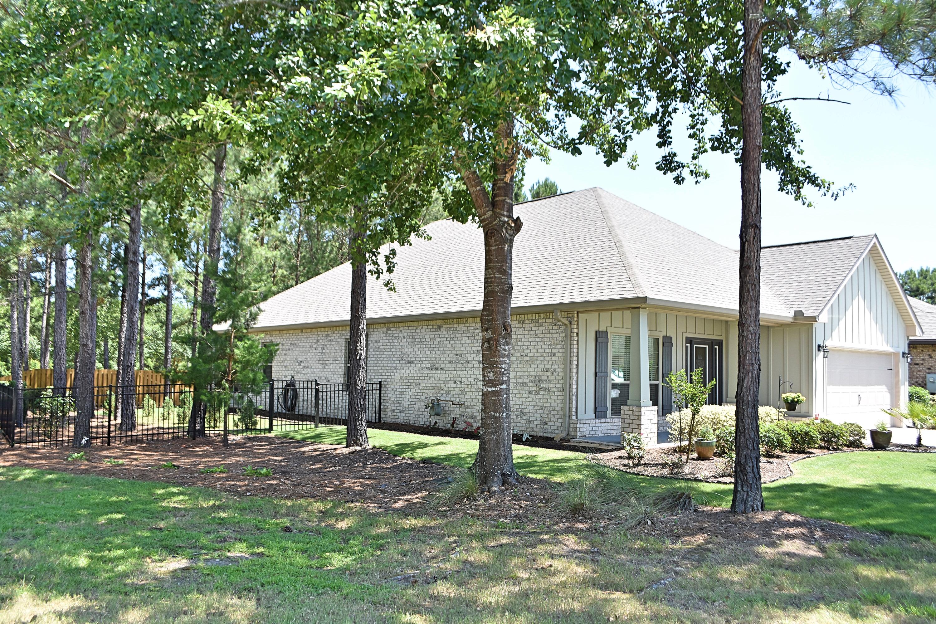 HAMMOCK BAY - Residential