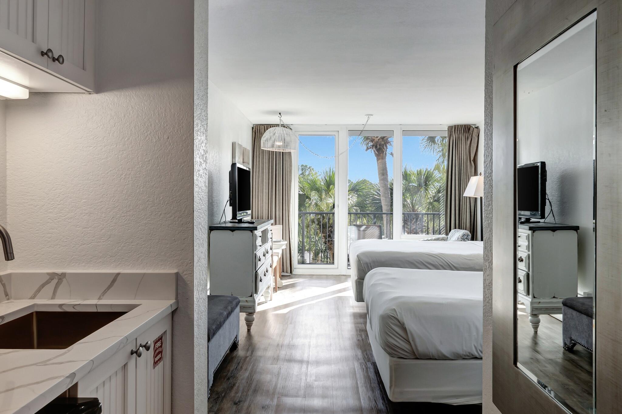 BAYSIDE CONDO SANDESTIN - Residential