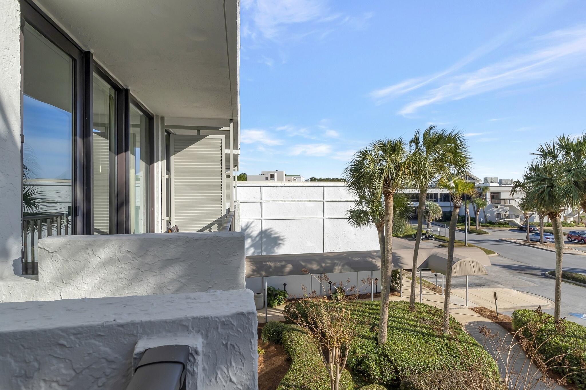 BAYSIDE CONDO SANDESTIN - Residential